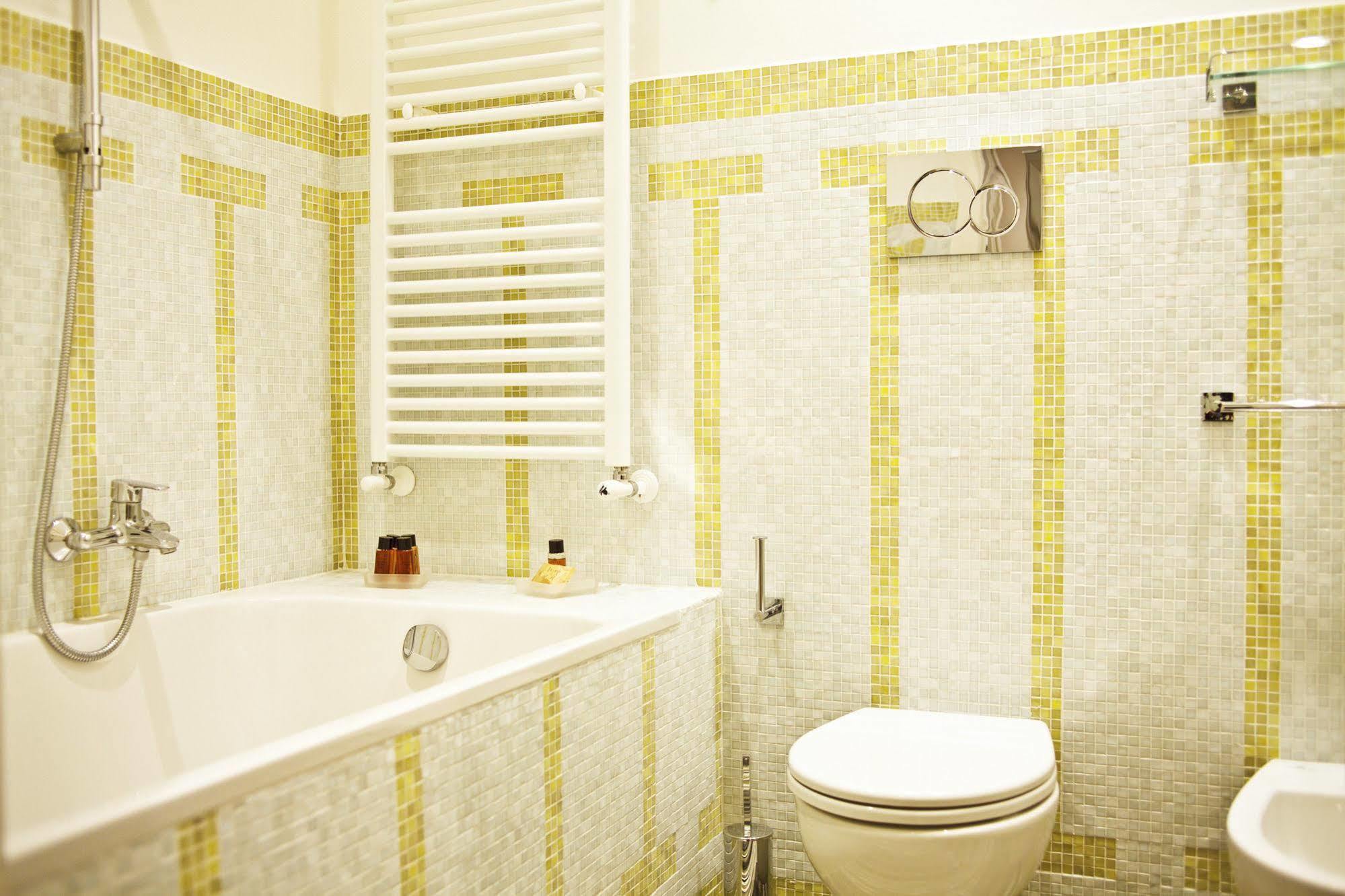 Piazza Di Spagna Prestige Rome Exterior photo